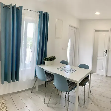 Ana Sea View Apartment