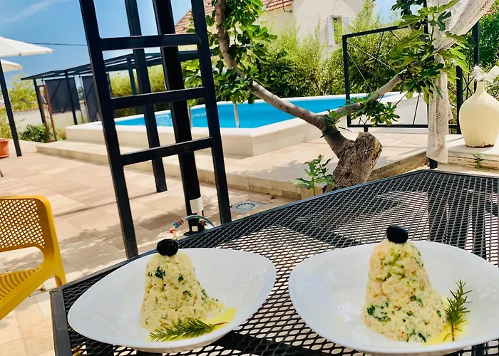 Апартаменты Ana Sea View *